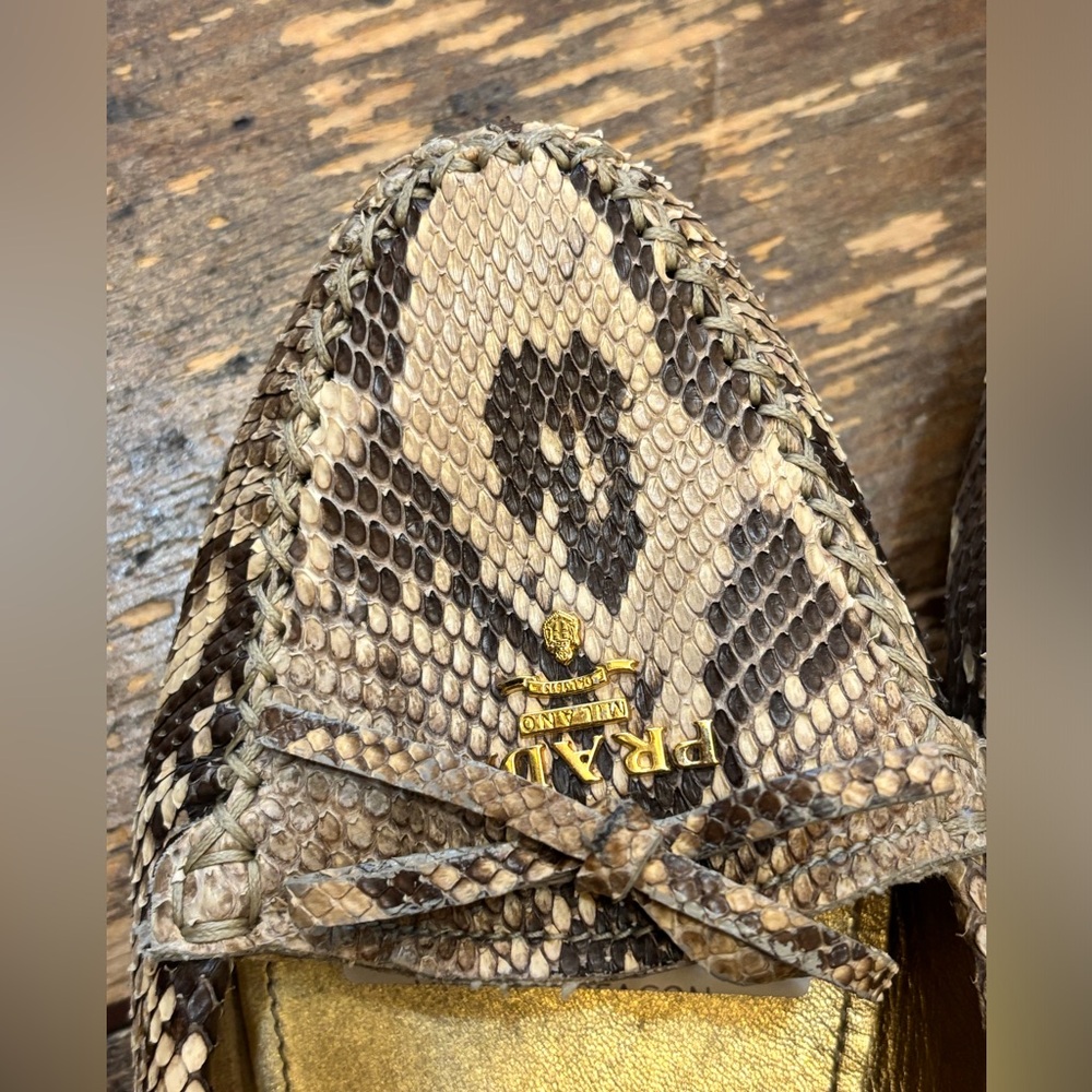 Prada Python Loafers Snakeskin Bow Gold Logo - Picture 8 of 12
